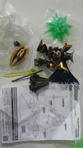 Alphamon (Digimon Unit) da linha NXEDGE STYLE (Bandai) 