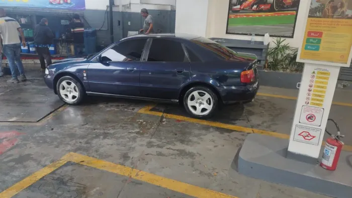 Audi A4 2.8 Avant V6 12V 1995