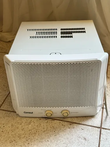 Ar-Condicionado Consul 10.000 BTUs - 220 V
