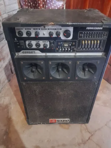 Vendo caixa amplificada