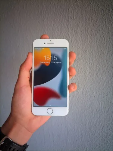 Iphone 7 128GB + Carregador + fone de ouvido