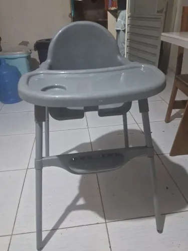 Cadeira alimentação bebê