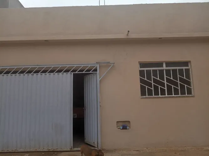 Vendo essa casa ubá mg fora da enchente