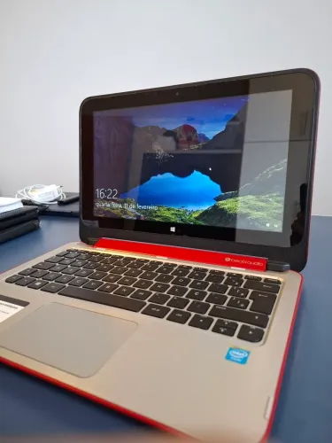Notebook HP Pavilion 11 + Carregador