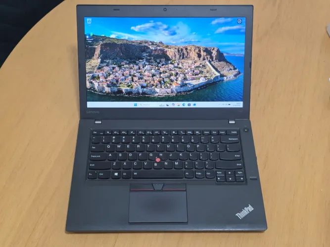 Notebook Lenovo Thinkpad T460 i5 6th 6300U 8gb Ram 256gb SSD - Tela 14" Full HD Touch
