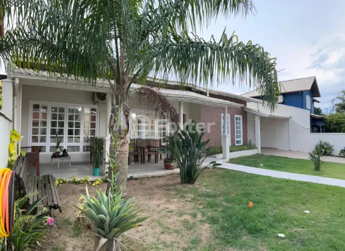 Casa à venda Rua Sete de Setembro, Paes Leme - Imbituba