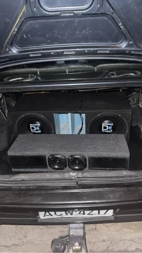 Vendo som automotivo completo