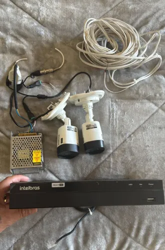 Kit 2 câmeras intellbras e hd
