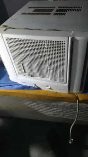 Vendo um ar condicionado consul
