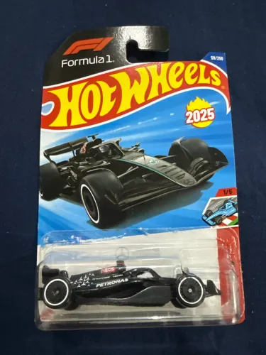 Hot Wheels Formula 1 F1 Mercedes-AMG Petronas LOOSE