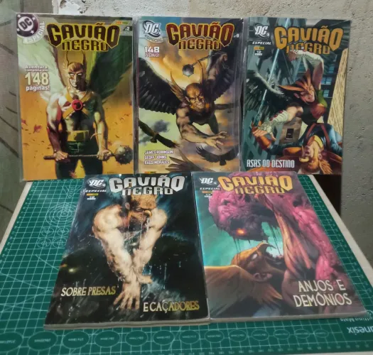 Gavião Negro - DC especial - Gavião Negro (completo 5 volumes)