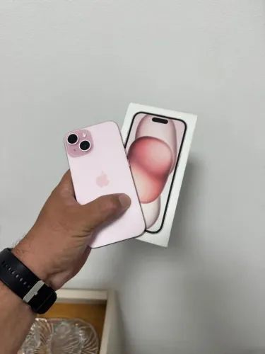 iPhone 15