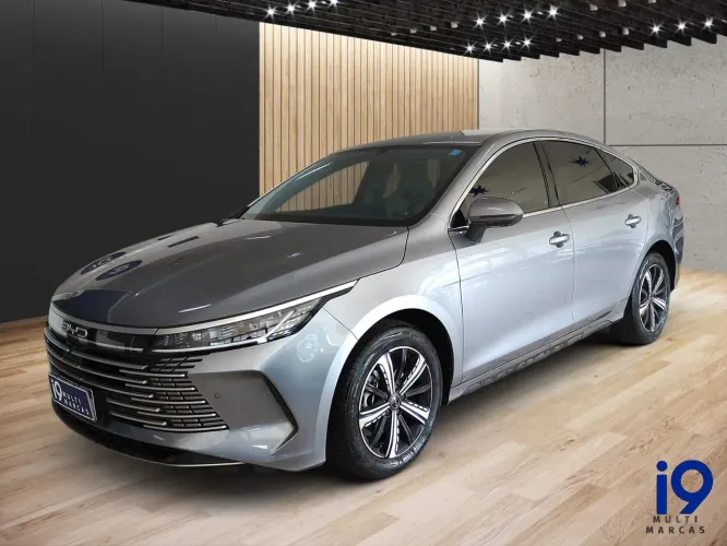 BYD King GS 1.5 16V Híbrido Aut. 2025