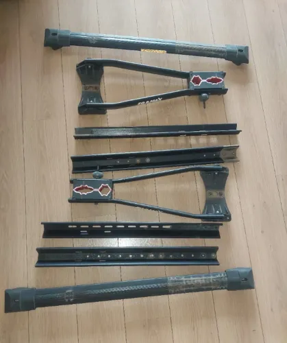 2 suportes eqmax de teto para bike, acomoanha canaletas e rack