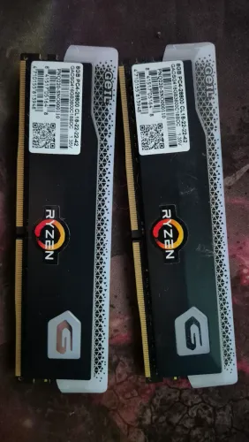 kit de memória RAM GeIL Orion RGB (Edição AMD).