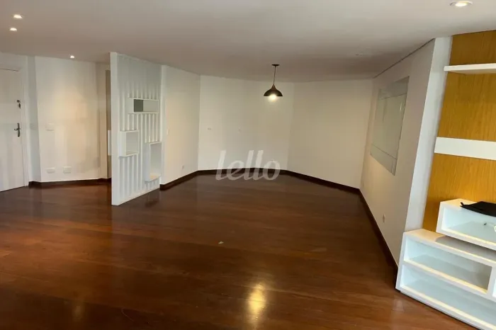 Apartamento 4 quartos para alugar no(a) Perdizes