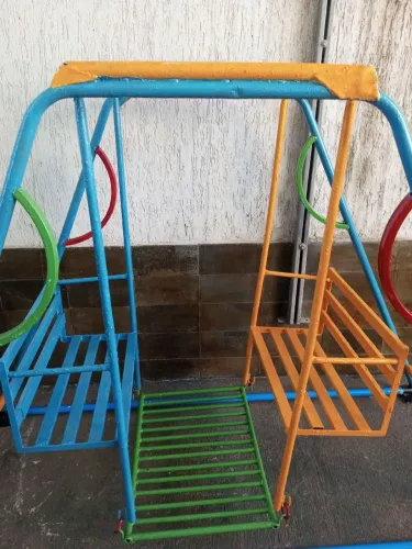 Balanço infantil.