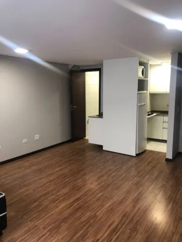 APARTAMENTO PARA ALUGAR - RECÉM REFORMADO, DIRETO COM O PROPRIETÁRIO