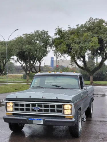 Ford F-1000 Super Diesel / Super Diesel Turbo 1986