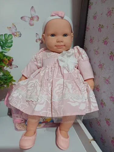 Boneca da cotiplas, linda , semi nova , bem conservada