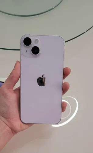 iPhone 14 - Super Conservado + Acessórios