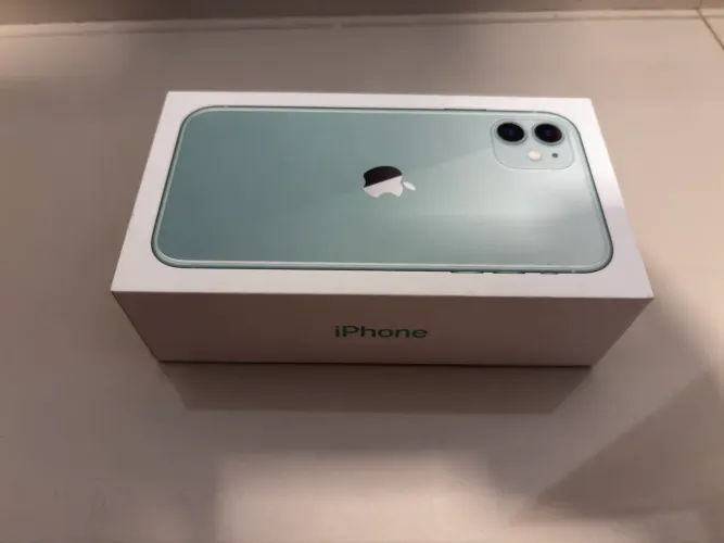iPhone 11 Verde 128GB - com Caixa - Ler Descrição