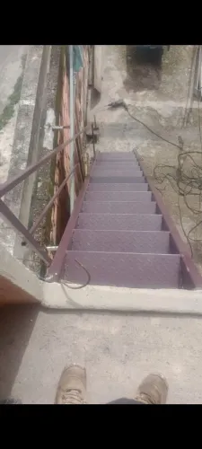 Escada de ferro