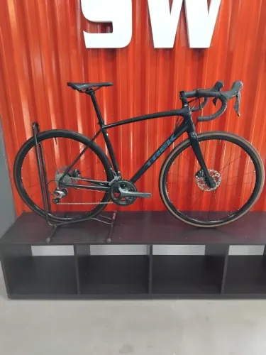 Bicicleta Trek Émonda ALR 4 Shimano Tiagra 2x10 tam. 54