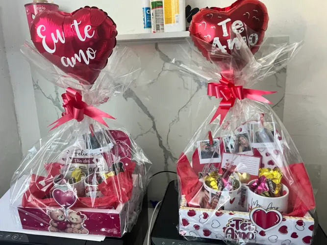 Canecas e Cestas Personalizadas 