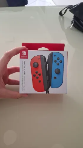 CONTROLE NINTENDO SWITCH LACRADO ORIGINAL