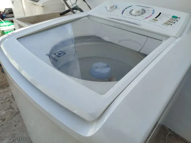 Máquina de lavar 12 kilos Electrolux