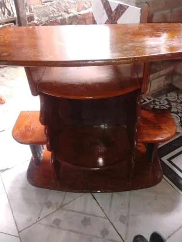 Vendo esse rack de angelim em perfeito estado de uso