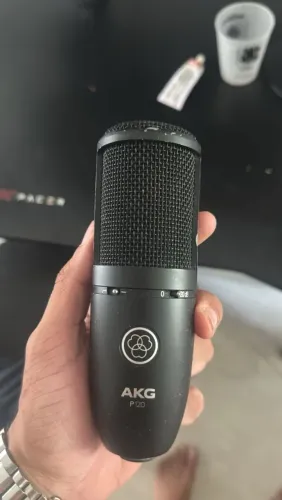 Microfone Akg p120