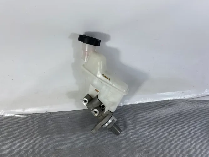 Cilindro Mestre Freio Hyundai Hb20 1.6 2012 2013 2014 a 2019