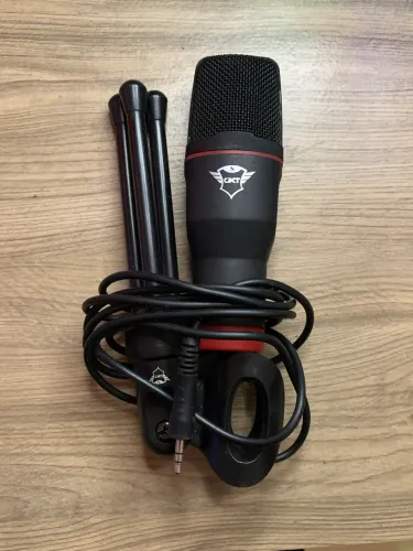 Microfone de mesa P2