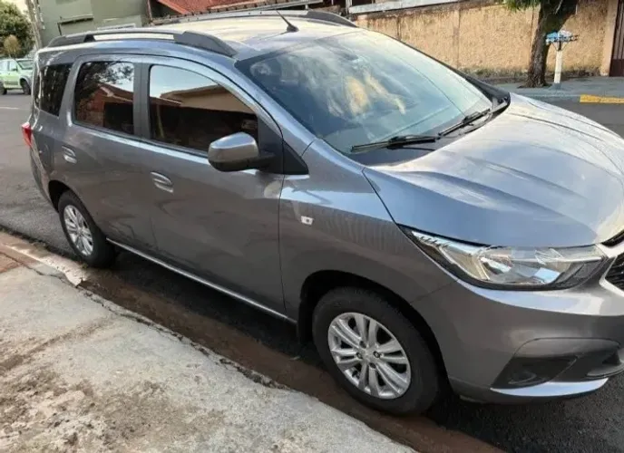 Chevrolet Spin LT 1.8 8V Econo.flex 5P Aut. 2021