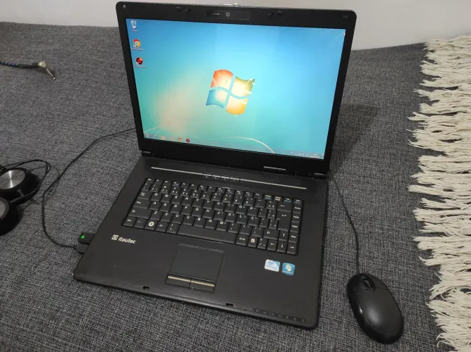 Notebook Itautec w7655