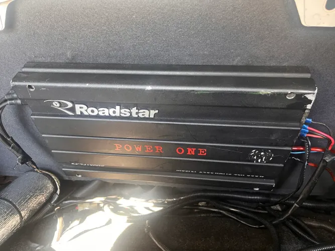 Vendo ou troco som automotivo