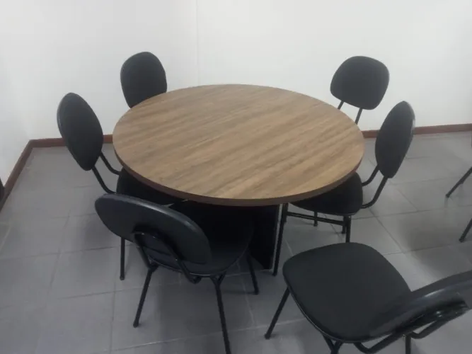 Mesa de escritório redonda 