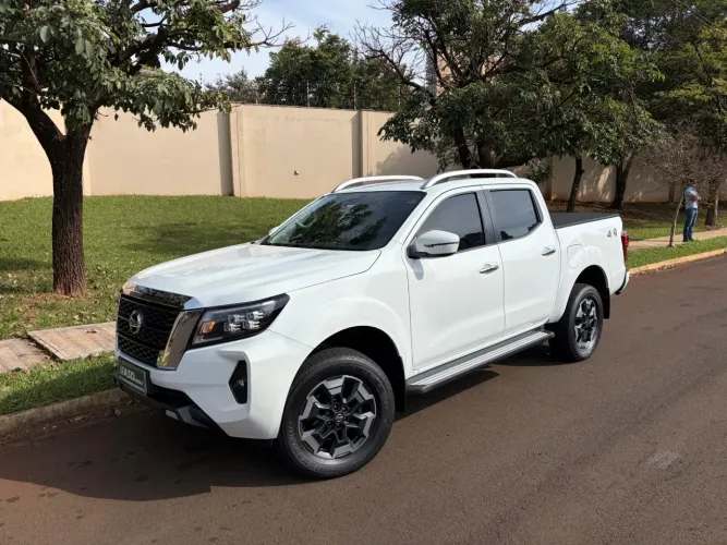Nissan Frontier XE CD 4X4 2.3 Bi-TB Diesel Aut. 2023