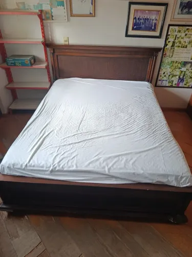 Cama de Casal com cabeceira em vime