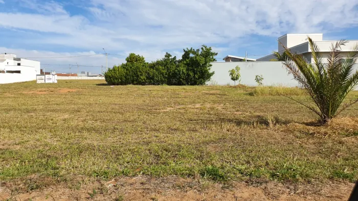 Terreno a venda Condomínio Vivamus Saltinho SP