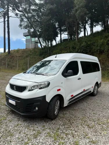 Peugeot Expert Minibus 1.6 Turbo Diesel 2021
