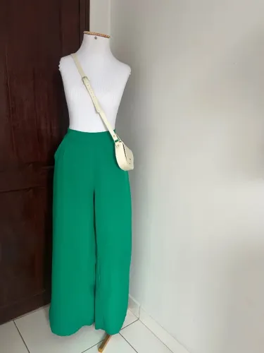 Calça verde alfaiataria 
