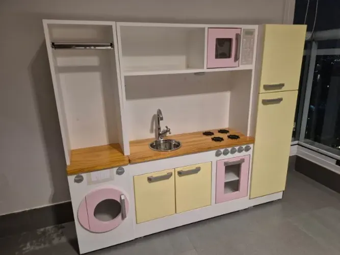 Cozinha Infantil em Madeira