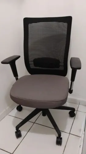 Cadeira escritório ergonomica