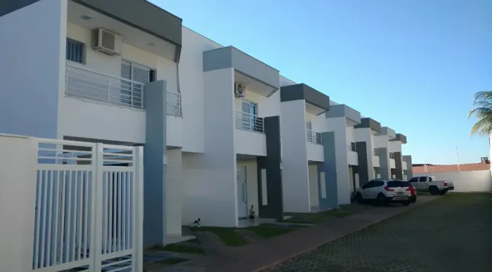 Lindo Sobrado Mobiliado | Condomínio Fechado Jardim Shangri-lá | Última Unidade Disponível