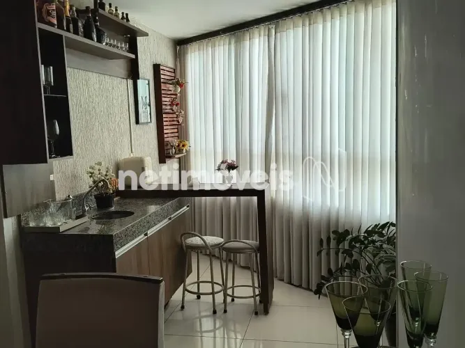 Apartamento 02 quartos, sendo um suíte, 02 vagas no Engenho Nogueira