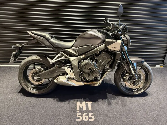 HONDA CB 650R E-CLUTCH