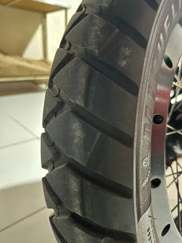 Pneu Michelin estado de novo